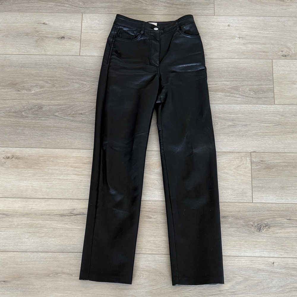 Aritzia (Wilfred) Melina leather Pants.